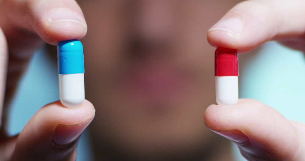 Malware vaccination tricks: blue pills or red pills