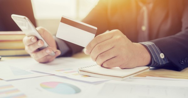 Two major Canadian banks blackmailed after alleged data breach