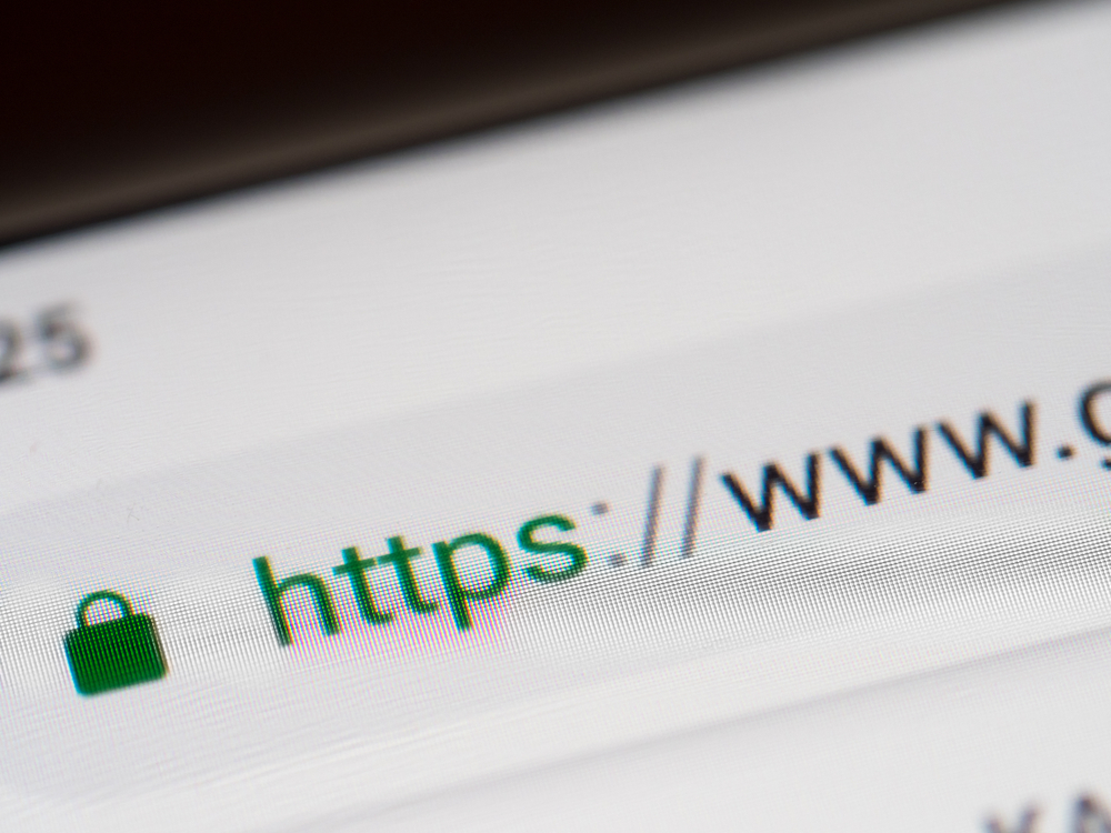 Google Chrome announces plans to improve URL display, website identity