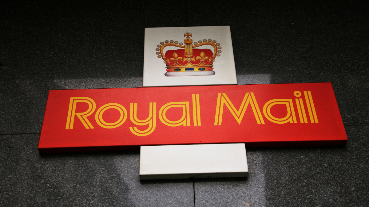 Fake Royal Mail chatbot offers up...a new iPhone?
