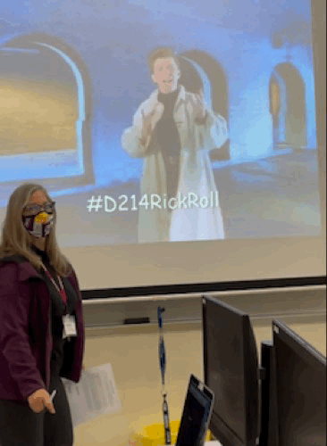 Teacher 'RickRolling' prank on students