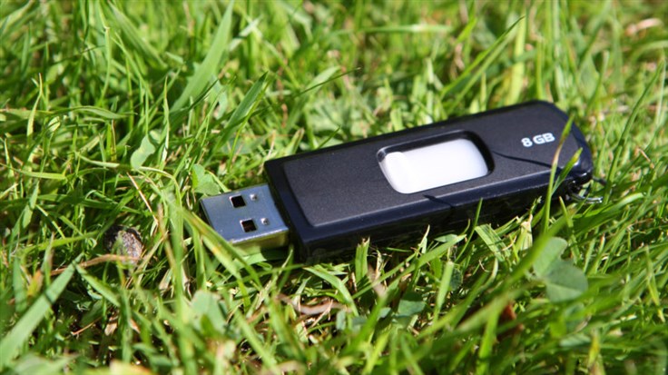 City worker loses USB stick containing data on every resident after day of drinking