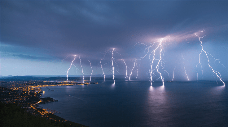 modular lightning