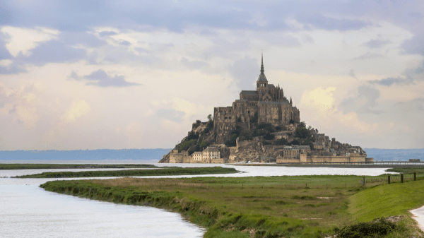 booking a castle does not come cheap