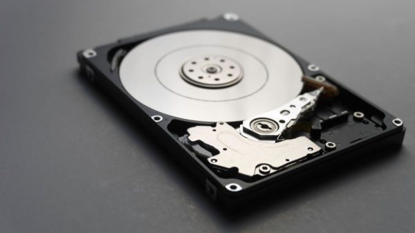 internal mechanism hard drive