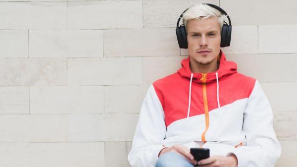 Bluetooth headphones