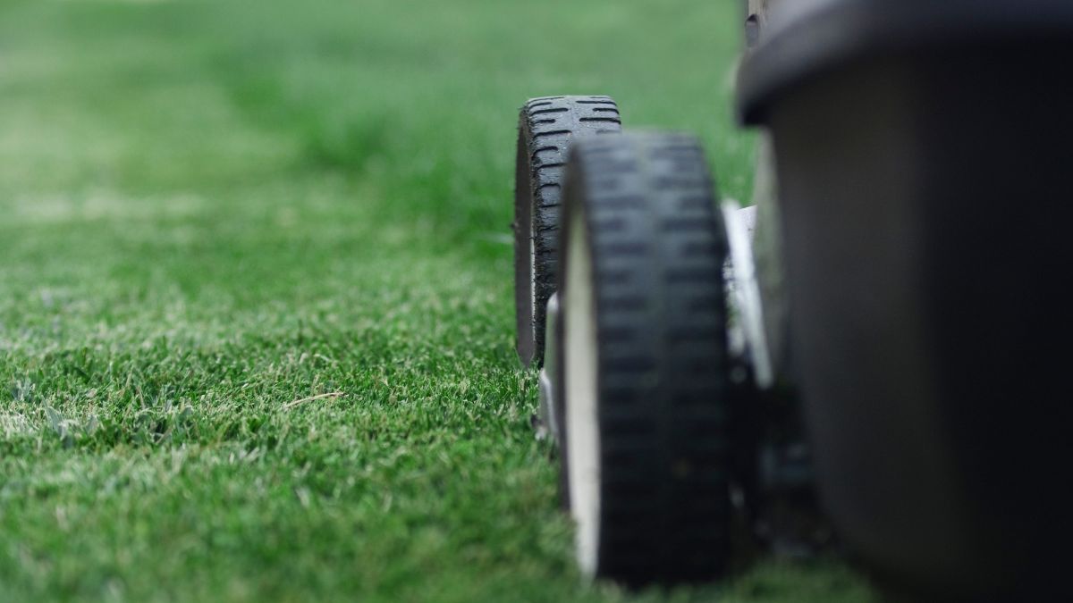 Lawnmower