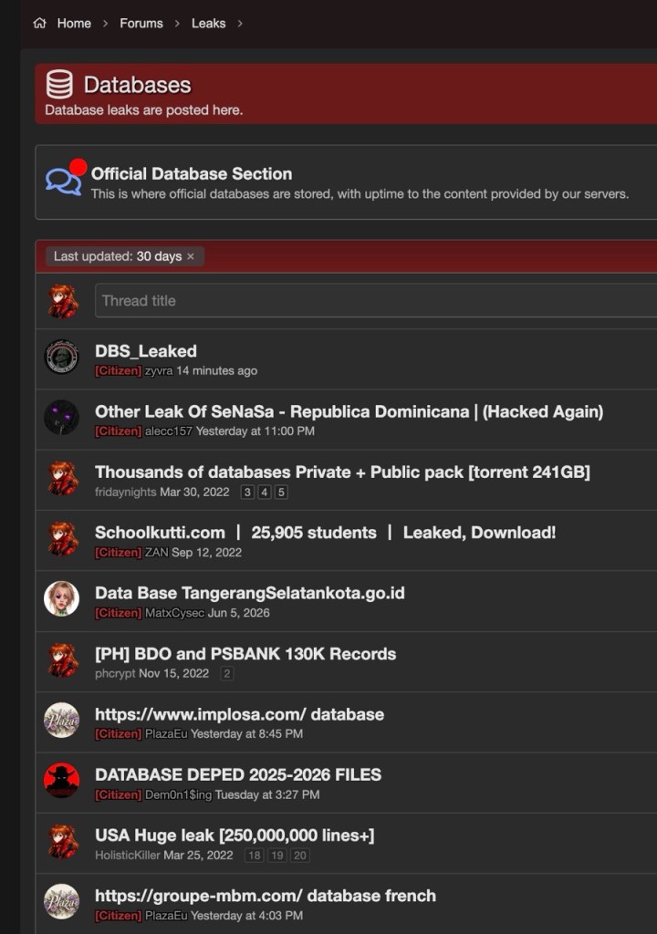 Uma secção do DarkForums dedicada a bases de dados que vazaram